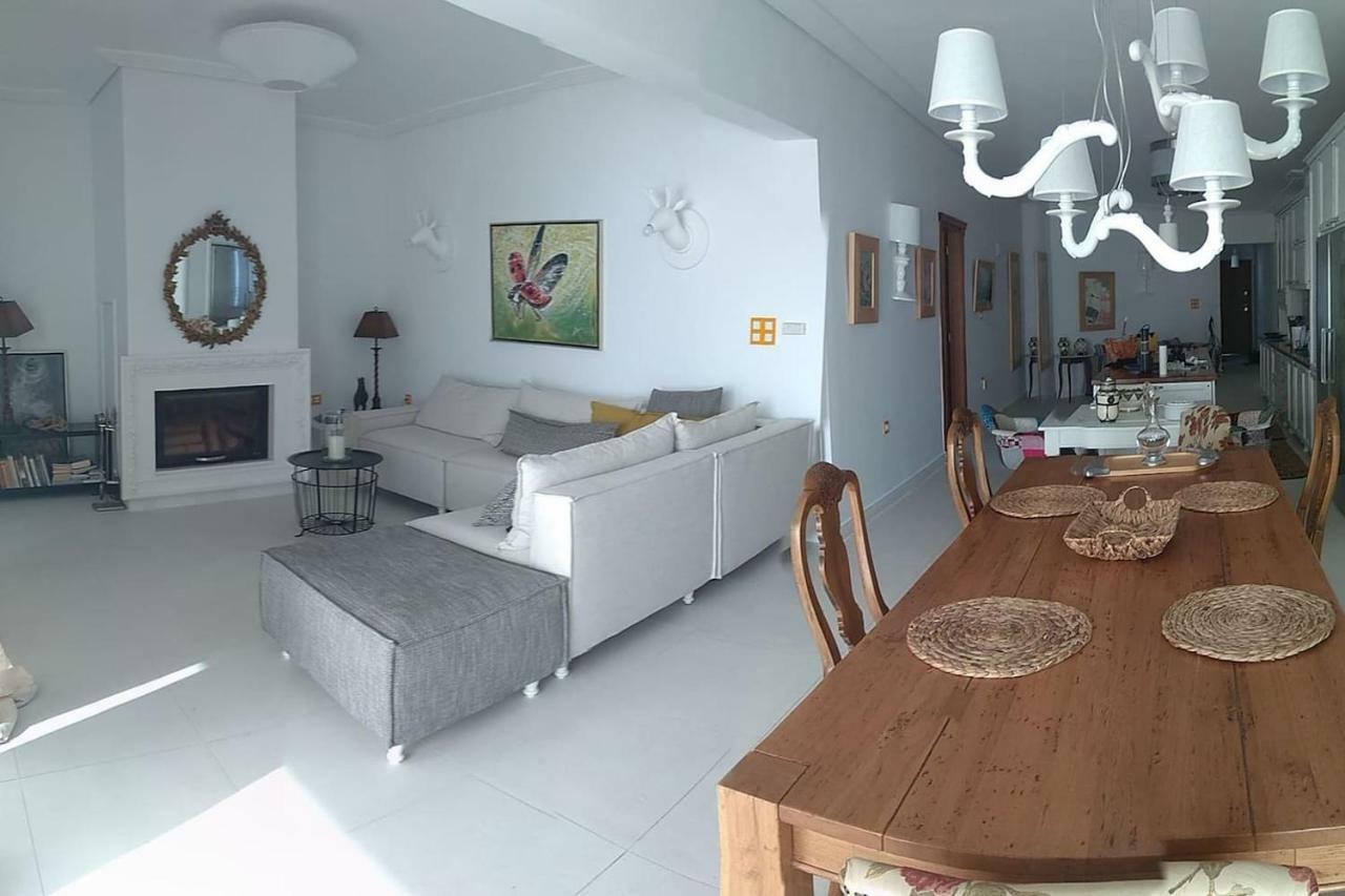 Loutraki Μοναδικής Θέσης Διαμέρισμα Στη Θάλασσα Eksteriør billede